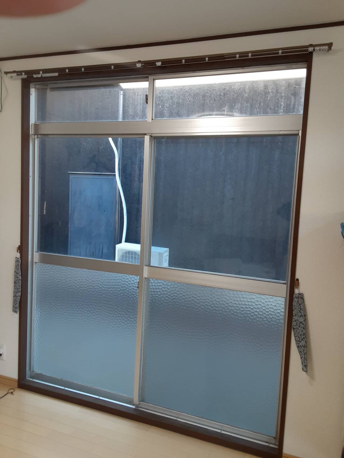 オカムラ・トーヨー住器の内窓設置工事の施工前の写真1