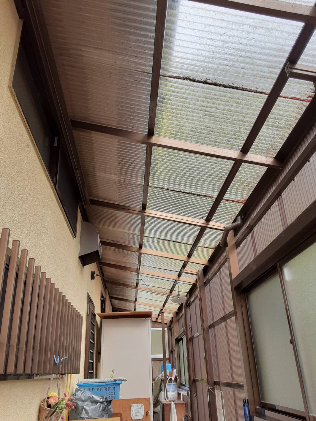 テラス囲い 波板交換 施工事例 ギャラリーパティオ Pattoリクシル マド本舗