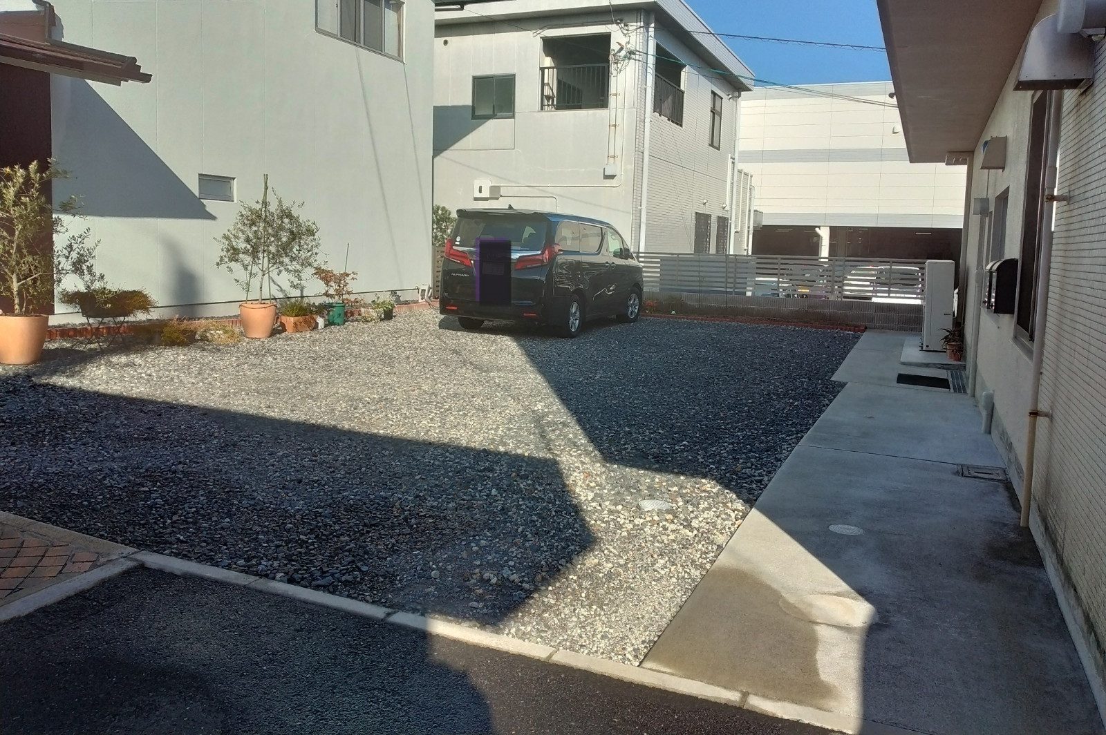 オカムラ・トーヨー住器の車庫回り　外構工事３の施工前の写真3