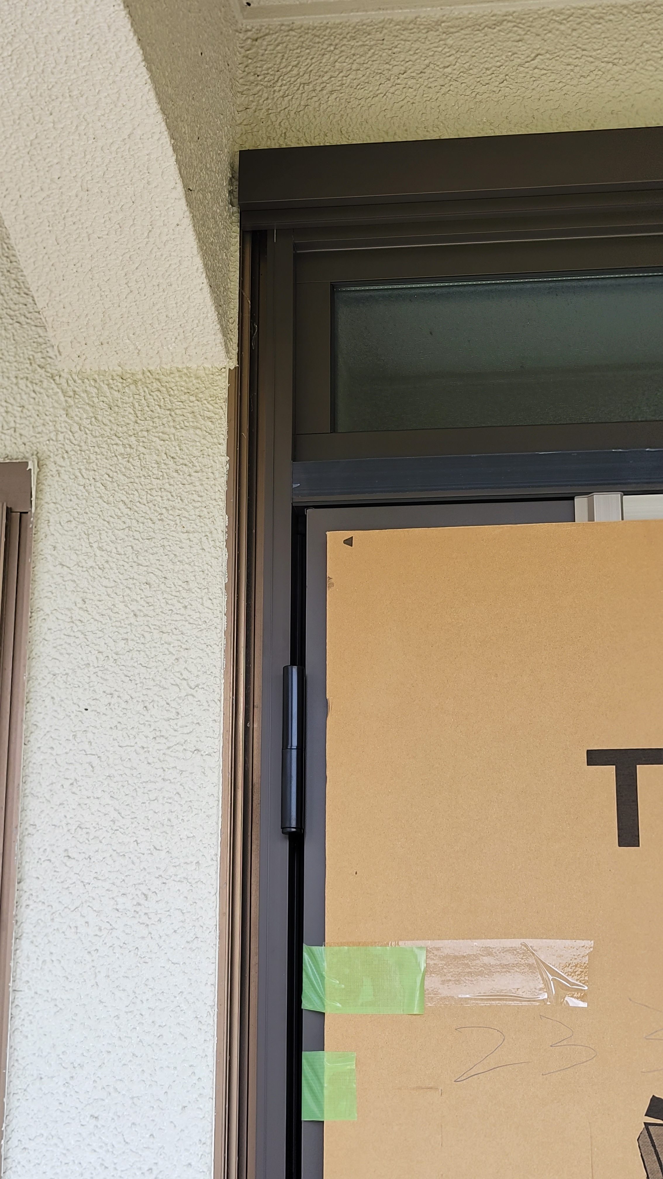 オカムラ・トーヨー住器の玄関ドアリフォーム　リシェントの施工後の写真1