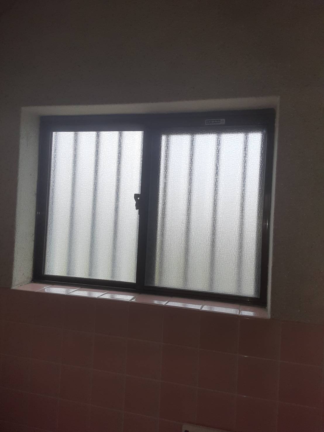 オカムラ・トーヨー住器の窓　リフォーム　インプラス　補助金の施工前の写真3