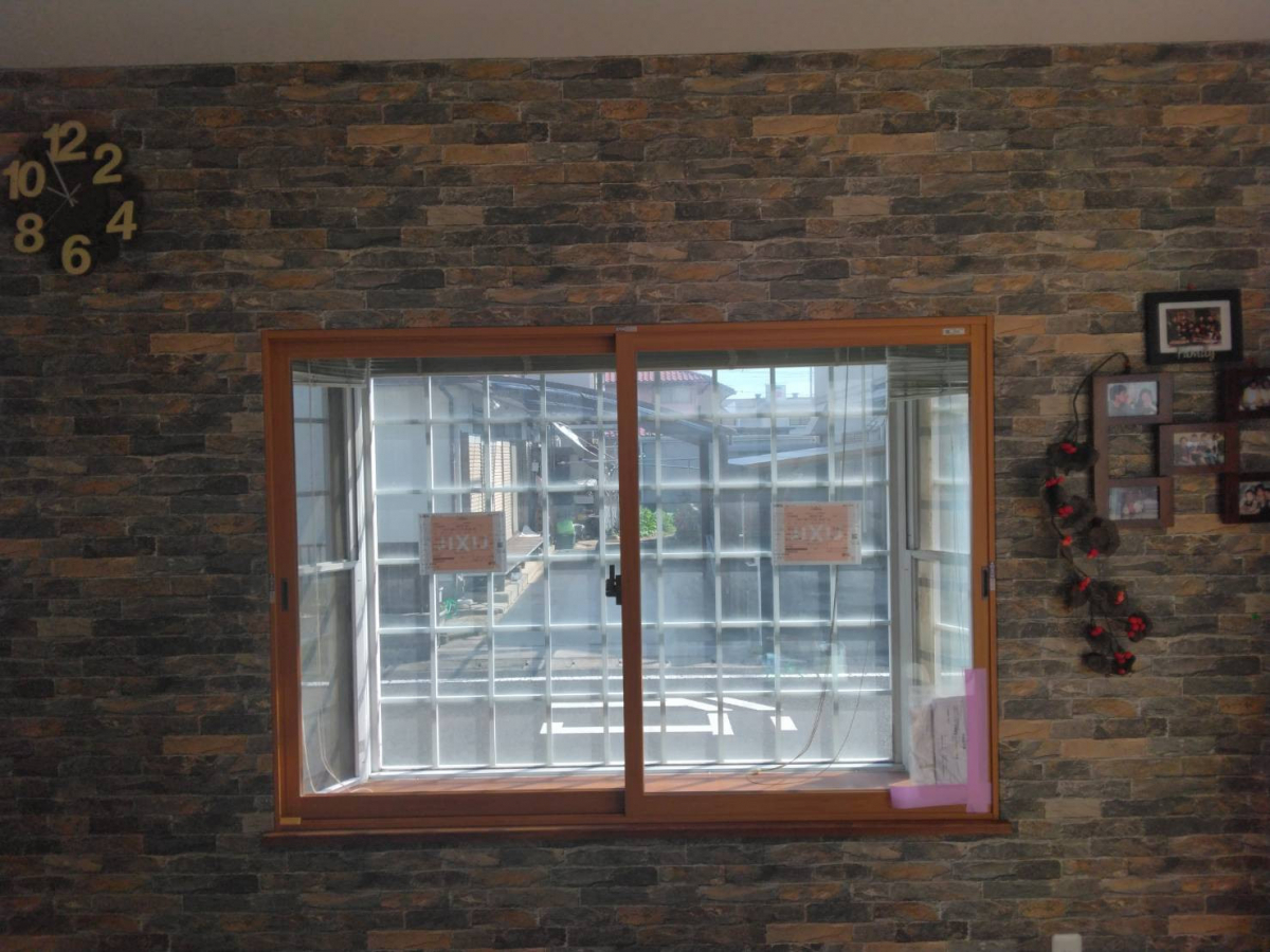 オカムラ・トーヨー住器の内窓取付工事　１dayリフォーム　LIXIL　インプラスの施工後の写真2