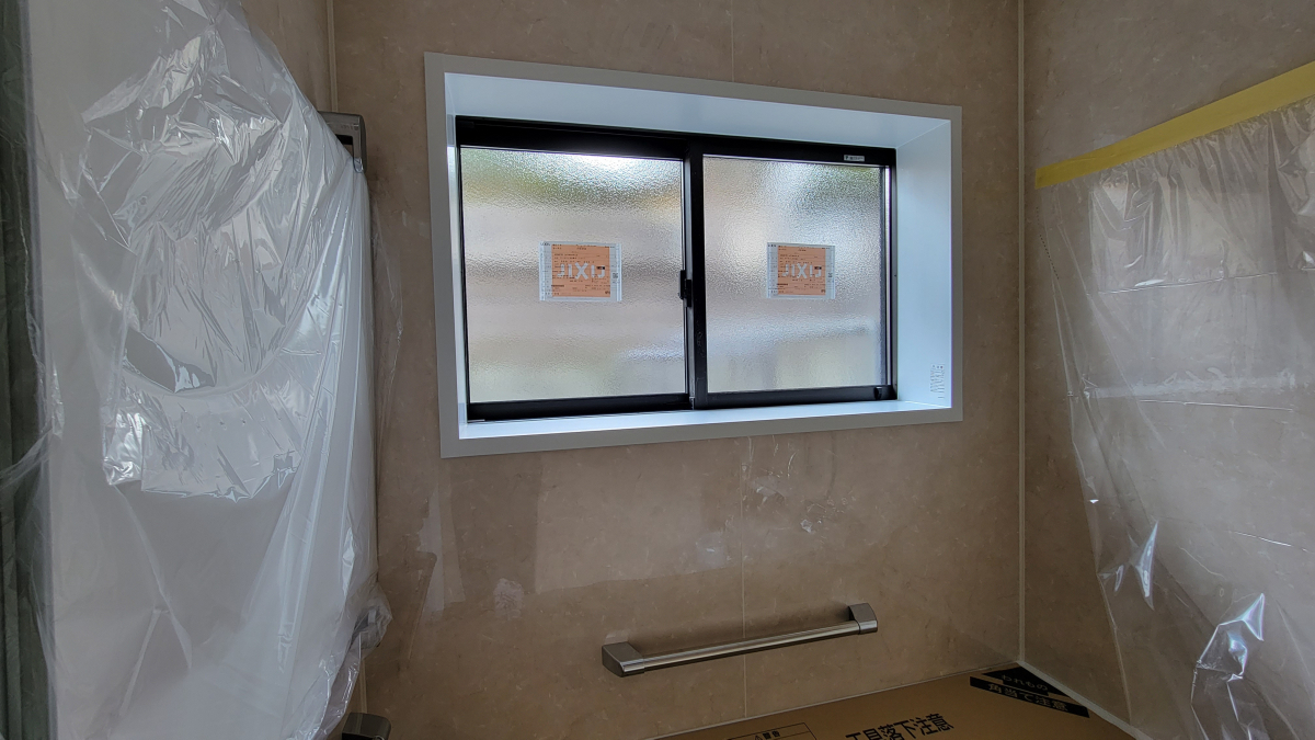オカムラ・トーヨー住器のお風呂改修工事　在来のお風呂からユニットバスにの施工後の写真2