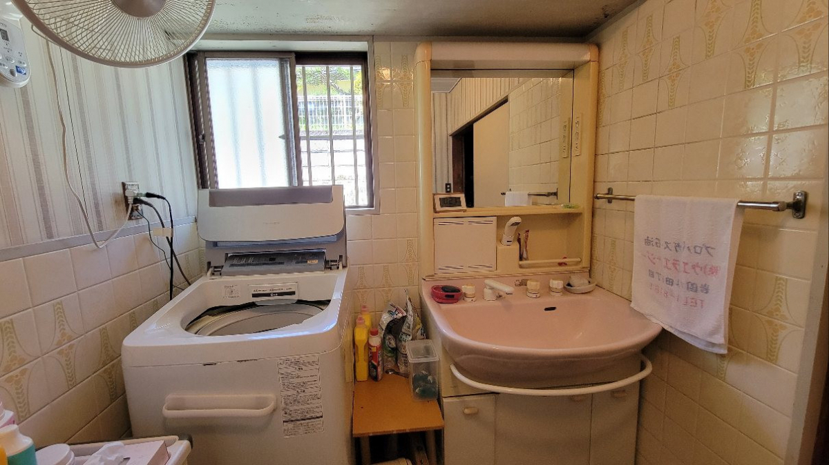オカムラ・トーヨー住器のお風呂改修工事　在来のお風呂からユニットバスにの施工前の写真2