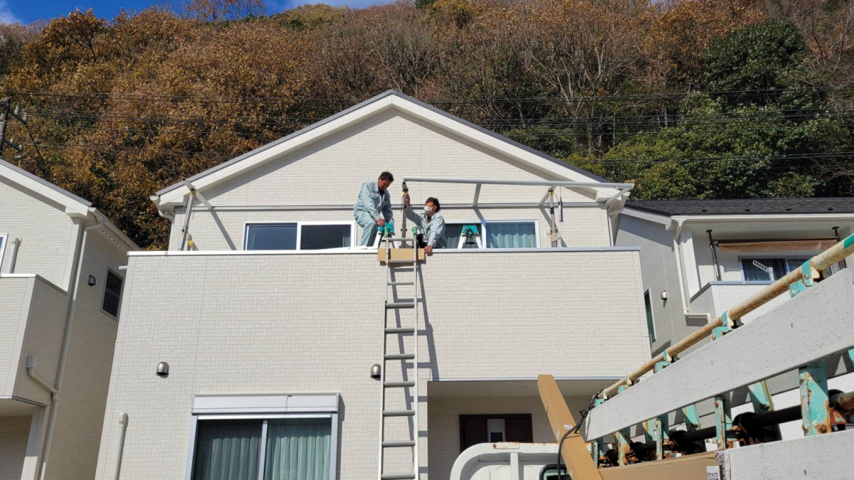 オカムラ・トーヨー住器のテラス屋根工事　スピーネ　LIXILの施工後の写真1