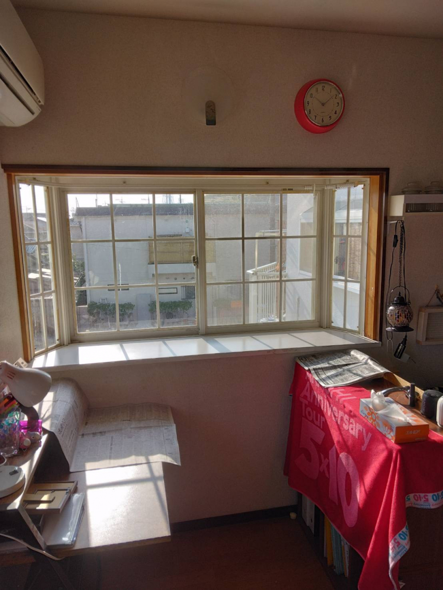 オカムラ・トーヨー住器の内窓取付工事　　LIXIL　インプラス　補助金　駆け込みの施工前の写真1