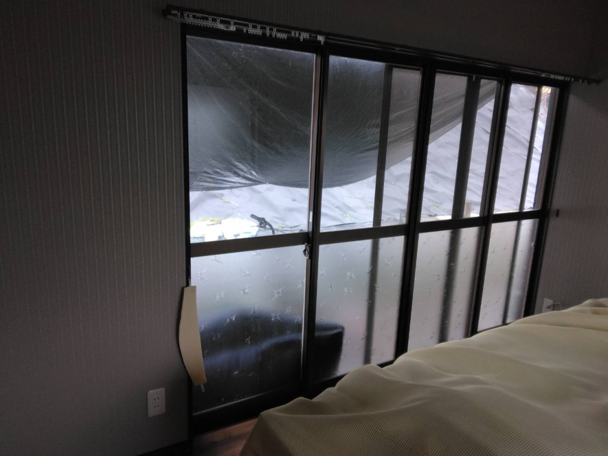 オカムラ・トーヨー住器の窓の断熱リフォーム　内窓　インプラスの施工前の写真3