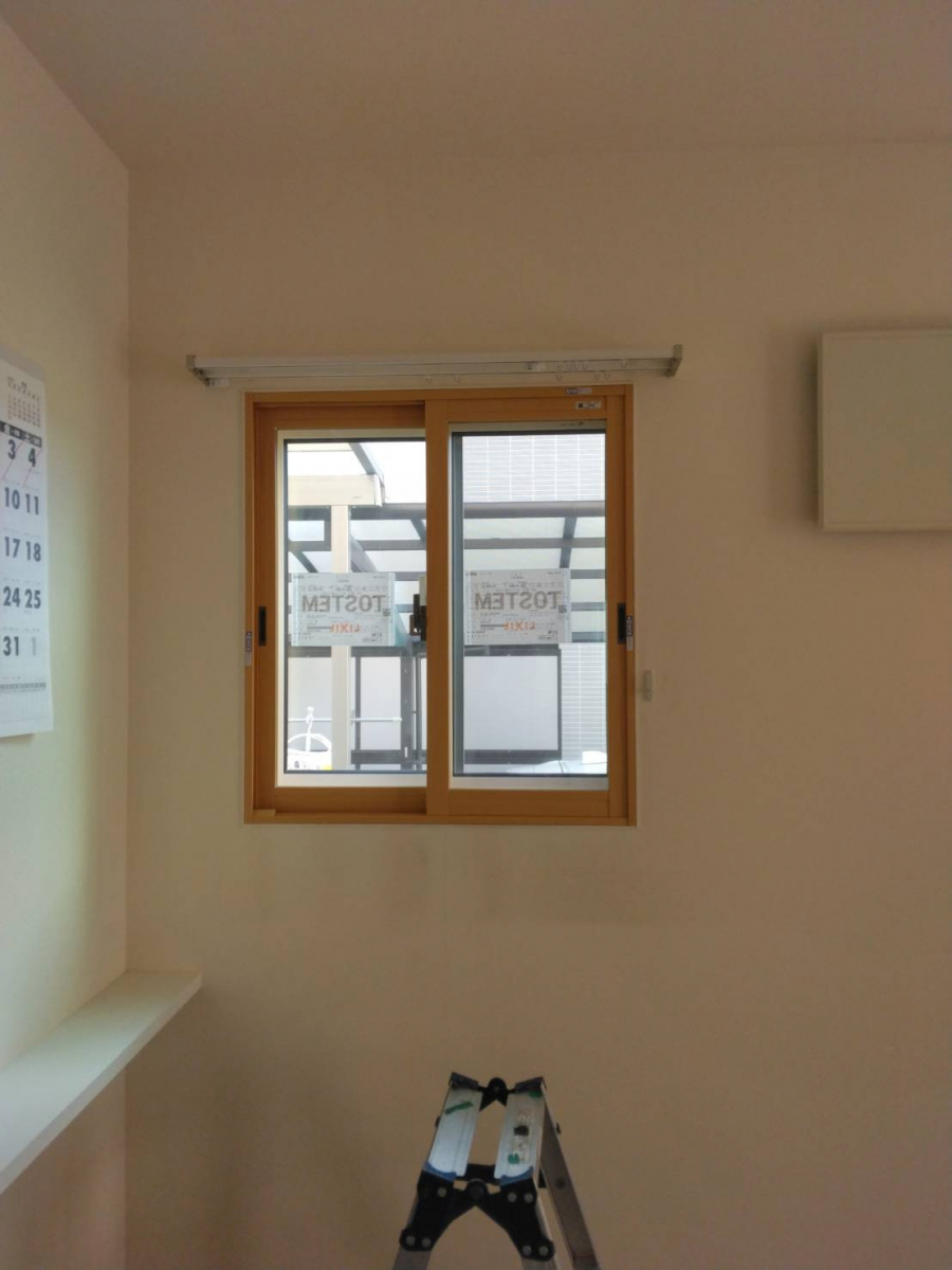 オカムラ・トーヨー住器のLIXIL　内窓　インプラス　取付工事の施工後の写真3