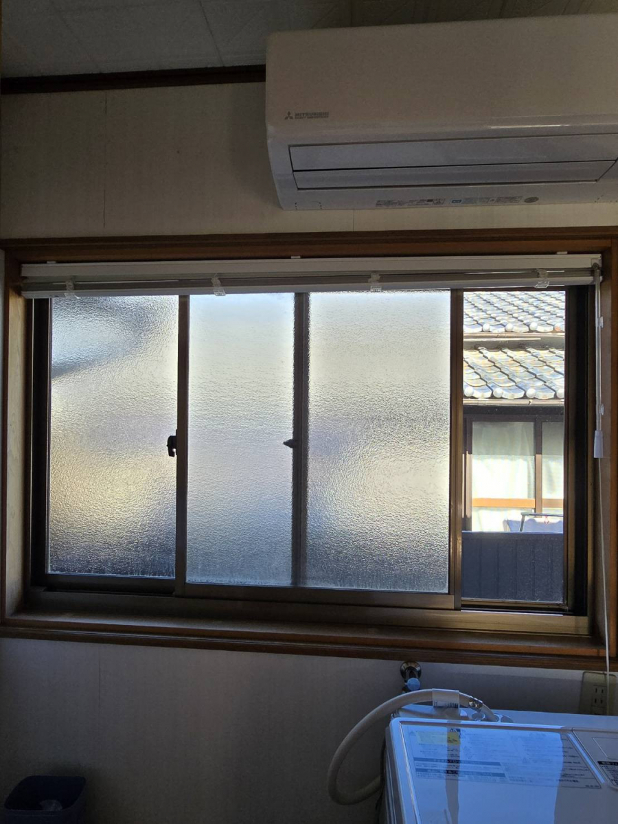 オカムラ・トーヨー住器の外窓交換　LIXIL　リプラスの施工前の写真3