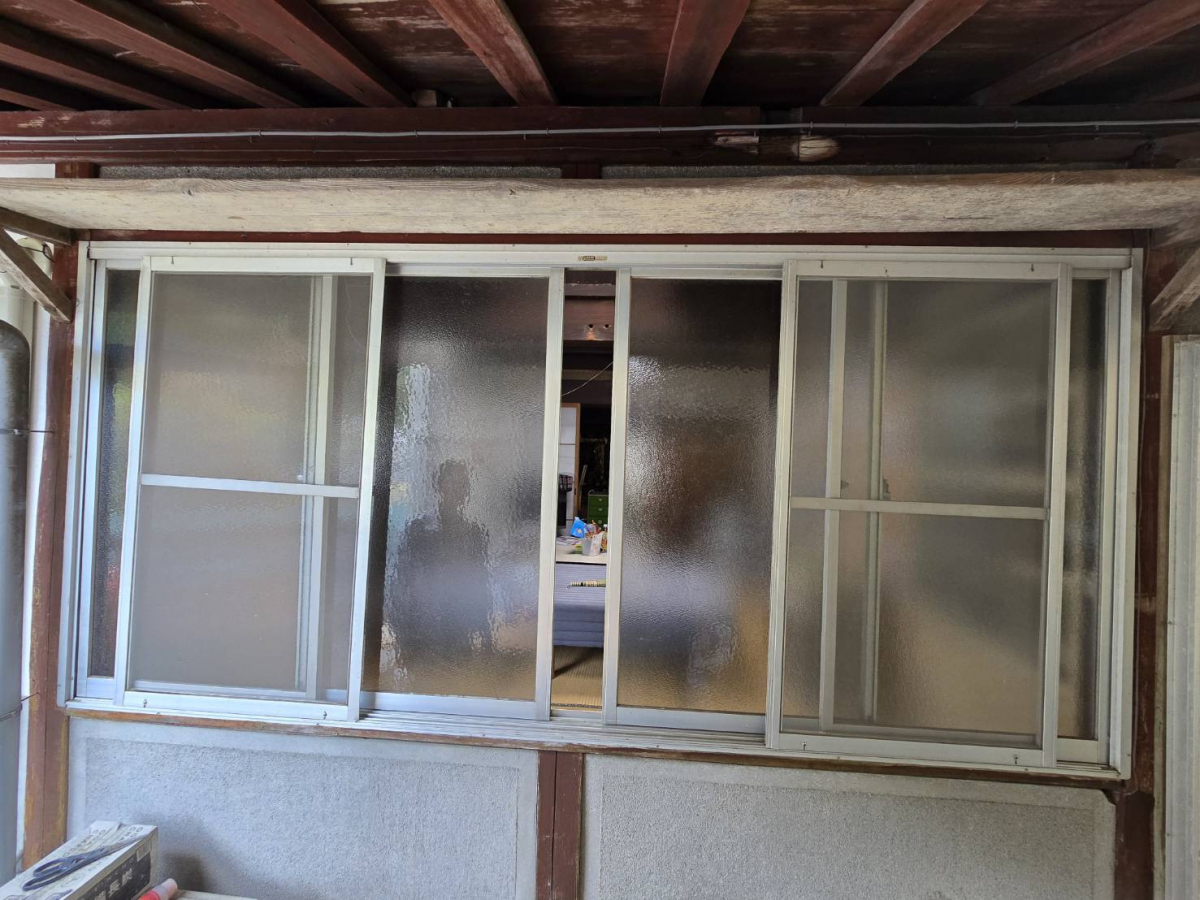 オカムラ・トーヨー住器の外窓交換から内窓インプラス取付の施工前の写真1