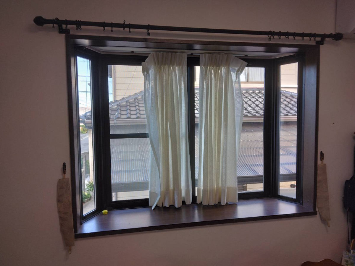 オカムラ・トーヨー住器の内窓取付工事　LIXIL　インプラスの施工前の写真2