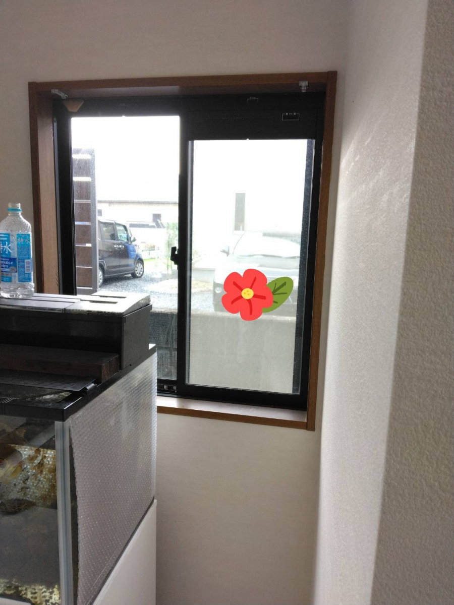 オカムラ・トーヨー住器の内窓　インプラス　１dayリフォーム工事の施工前の写真2
