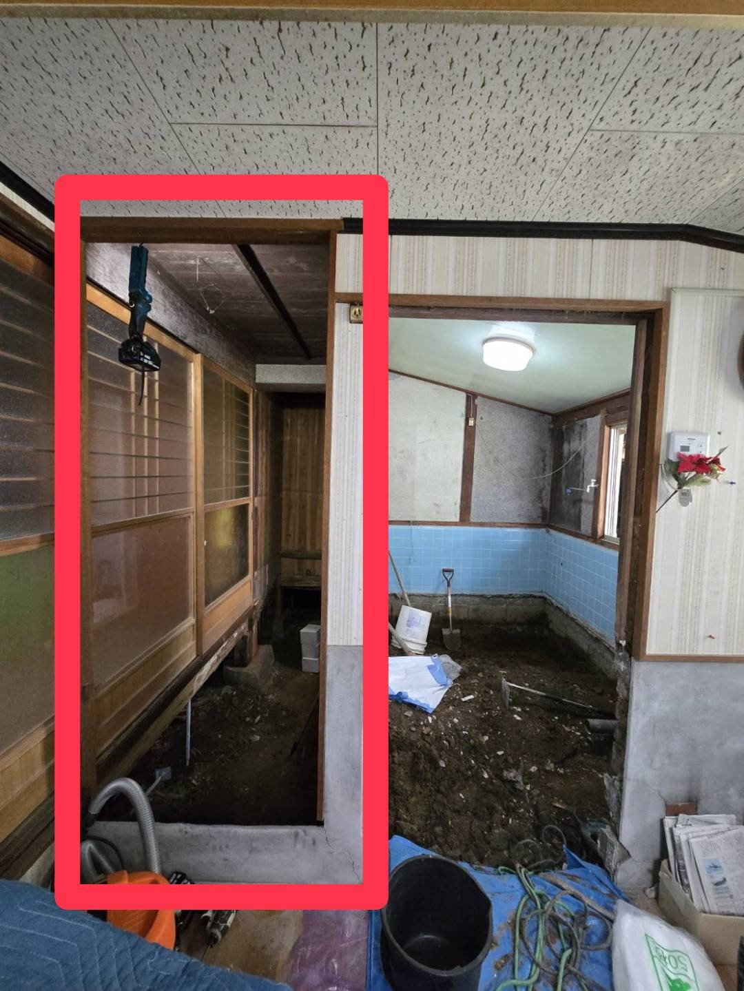 オカムラ・トーヨー住器の新設　洗面化粧台の施工前の写真1